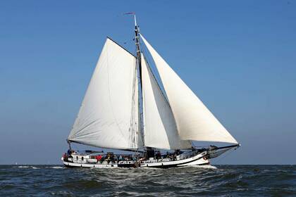 Hire Sailing yacht Custom Klipper Rival Enkhuizen