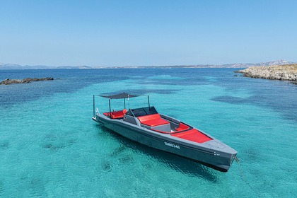 Hire Motorboat Maori 50 luxury Porto Cervo