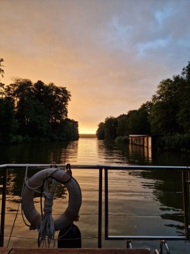 Landkreis Mecklenburgische Seenplatte Houseboat Nautilus Nautino Maxi alt tag text