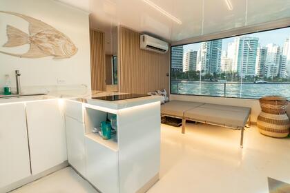 Lujoso catamarán con jacuzzi en Cartagena, Colombia