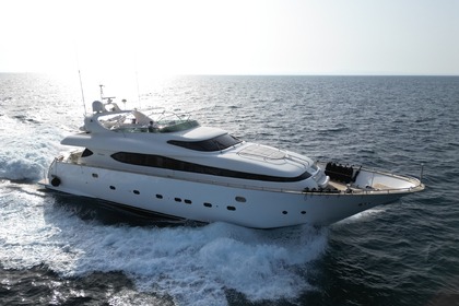 Hyra båt Motorbåt Maiora Maiora Neapel