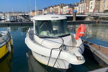 Charter Motorboat Quicksilver timonier Dieppe