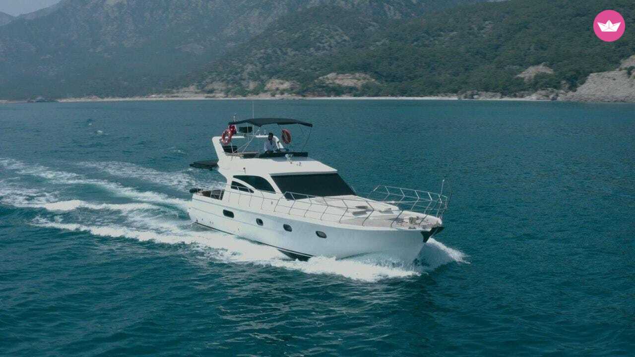 Yacht Custom Built Custom Motor yacht 450cv