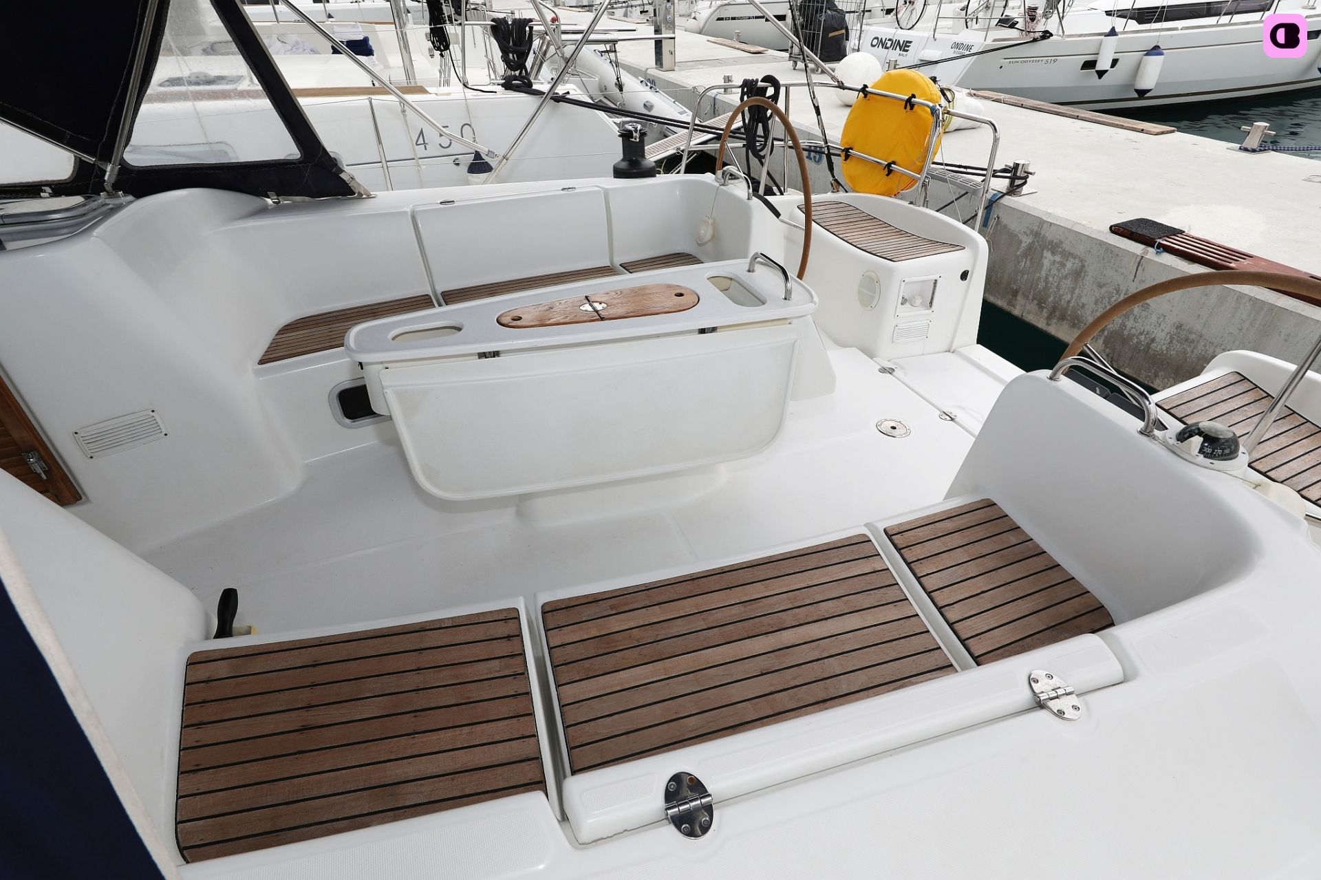 Voilier Bénéteau Cyclades 50.5 - 5 + 1 cab. 15.62m 8