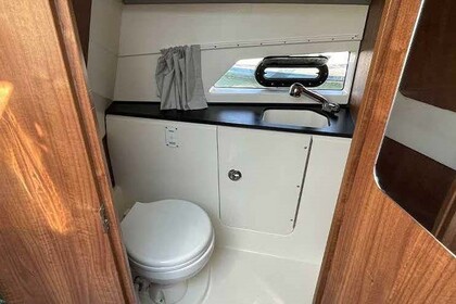 QUICKSILVER 875 SUNDECK