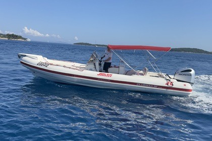 Location Bateau à moteur Joker Clubman Hvar