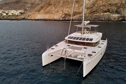 Hire Catamaran Lagoon Lagoon 52 S Ibiza