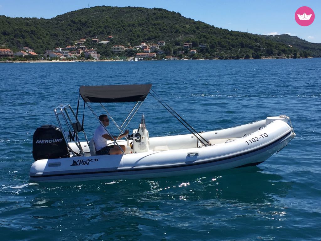 Nuova Jolly 545 Winner in Trogir for hire