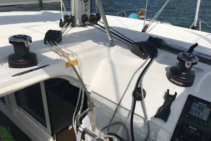 Charter Catamaran Lagoon  Lagoon 40  Castiglioncello