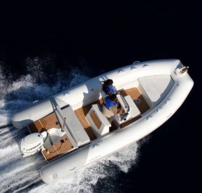 Location Semi-rigide Zodiac Medline 580 Larmor-Plage