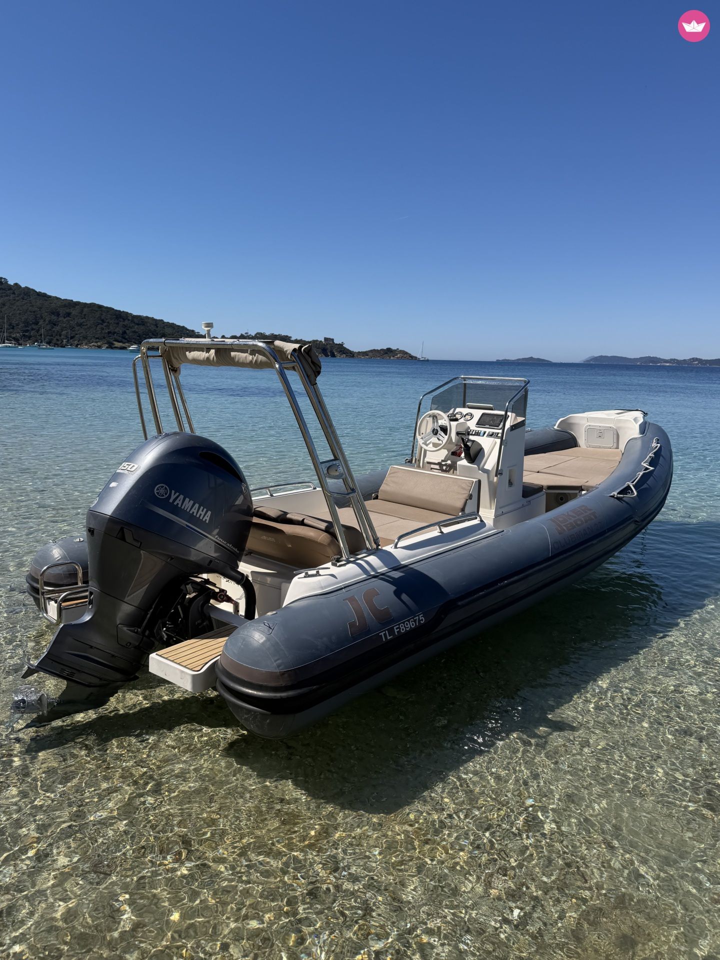 Semi-rigide joker boat clubman 22 150cv