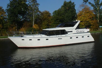 Verhuur Woonboot Victoria Aquacraft 1400 Sneek