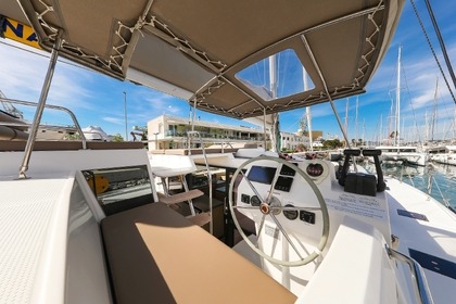 Aluguel Catamarã Fountaine Pajot  Saona 47 Trogir