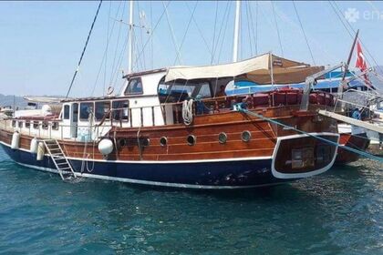 Charter Gulet Custom 8 cabins from Bodrum 8 cabins Bodrum