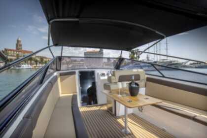 Charter Motorboat Felix 33 Split