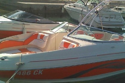Charter Motorboat SEA RAY 220 Crikvenica