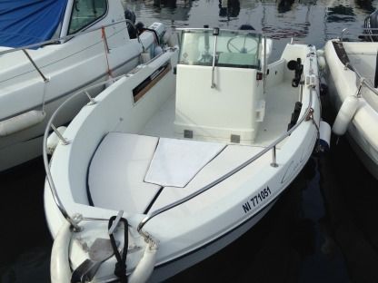 Location Bateau à moteur Jeanneau Cap Camarat 575 Antibes