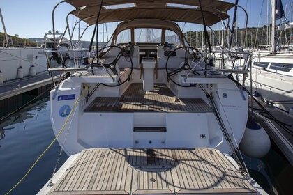 Noleggio Barca a vela Elan Marine Elan Impression 45 Pola