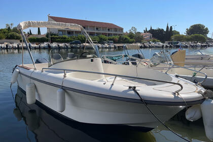 Location Bateau à moteur Ocqueteau Olympio 630 Hyères