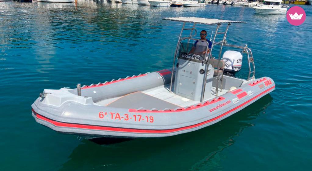 Bateau à moteur Cobra Rib 7.5 250cv 3
