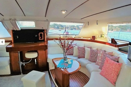 Charter Catamaran Lagoon 57 Charlotte Amalie