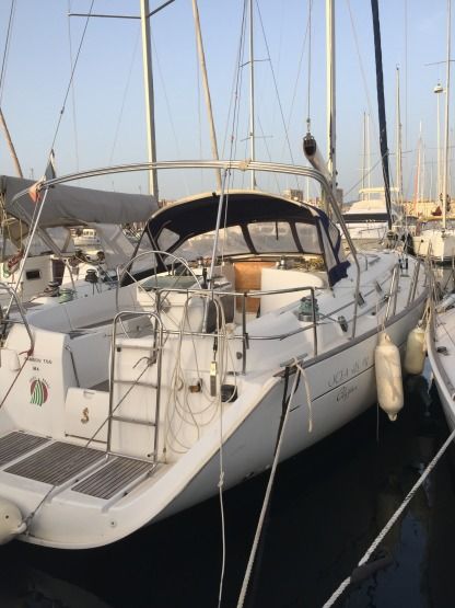 Charter Sailboat Beneteau 411 Marseille
