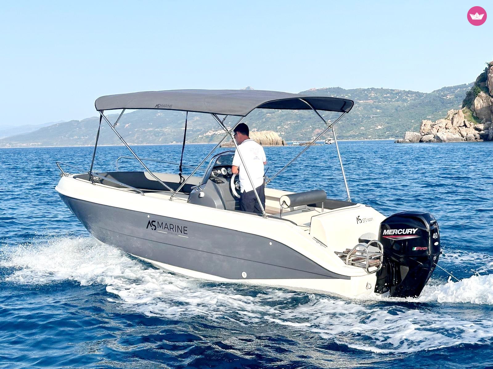 Bateau à moteur AS MARINE