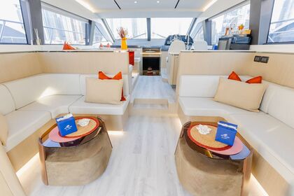 BRAND NEW 52ft YACHT FOR RENT