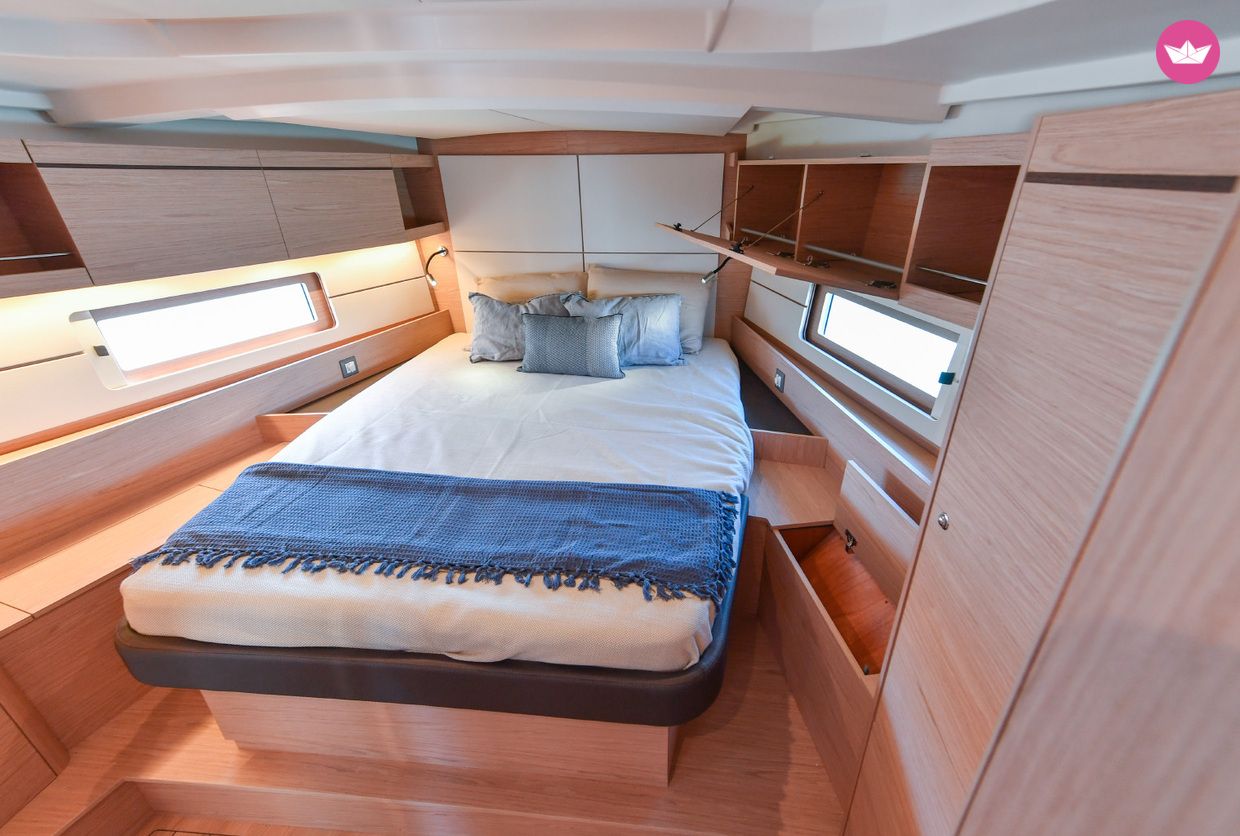 Charter sailboat in Split  