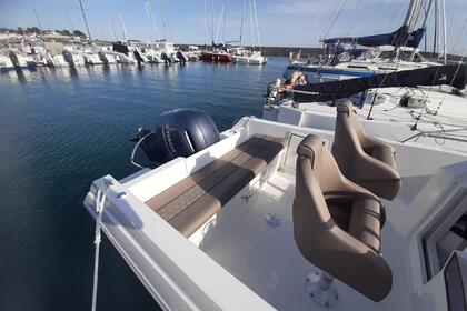 Rental Motorboat Pacific Craft 700 Day Cruiser Pornic