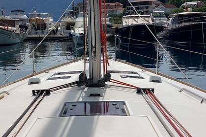 Beneteau Oceanis 45, Stella