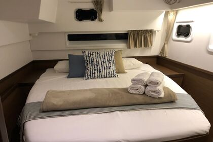 Catamarán Lagoon 42  Full Equipe (2018)