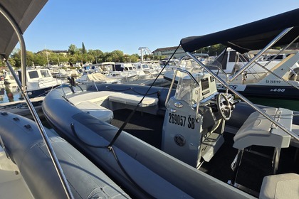Hyra båt RIB-båt Marlin 850 HD PRO Šibenik