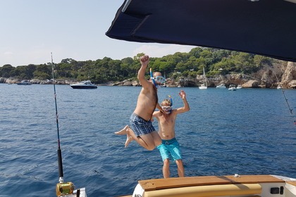 Boat ride, swimming in beautiful spots