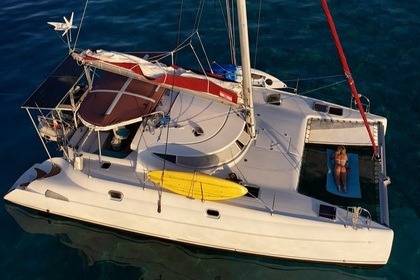 Charter Catamaran Fountaine Pajot Athena 38 Mo'orea