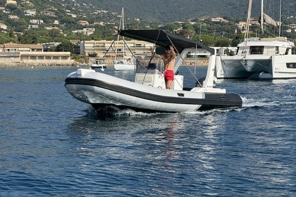 Verhuur RIB Capelli Capelli Tempest 626 Cavalaire-sur-Mer
