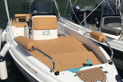 Rental Motorboat Karel 480 XS Paxi