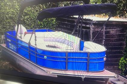 Location Bateau à moteur GOSPEL catégorie D open PONTON 21 La Tremblade