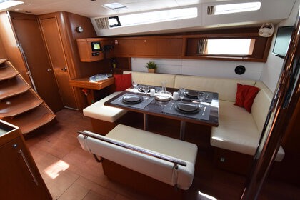 Beneteau Oceanis 48 (2015) - (Air-condition / Generator)