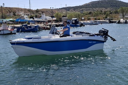 Charter Motorboat Parydor Y45 Skyros