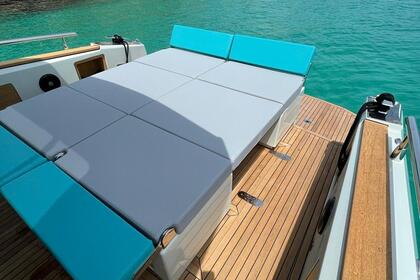 ¡Descubre la Italyure 38: Tu Experiencia de Lujo en el Mar te Espera!