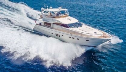 Rental Motorboat Princess Custom Miami