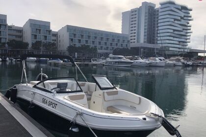 Hyra båt Motorbåt Bayliner VR5 Lissabon