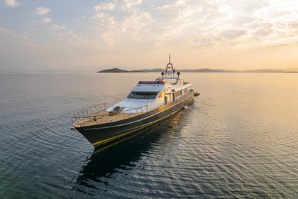 Rental Motorboat lurssen 2007 İstanbul