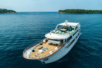 Charter Motor yacht MS Summer Split