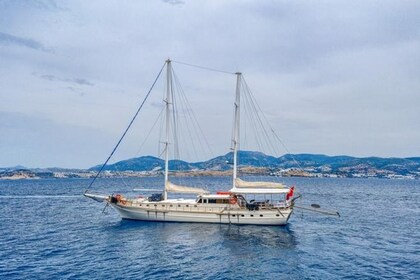 amazing gulet cruising around Bodrum