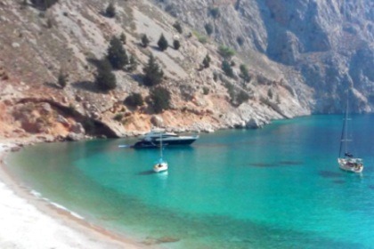 GREEK ISLAND HOPPING - PURE AEGEAN BLISS
