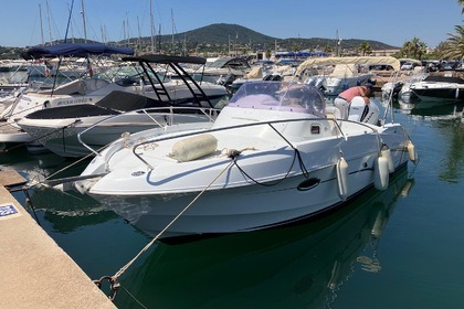 Location Bateau à moteur Beneteau Flyer 7.5 Sainte-Maxime