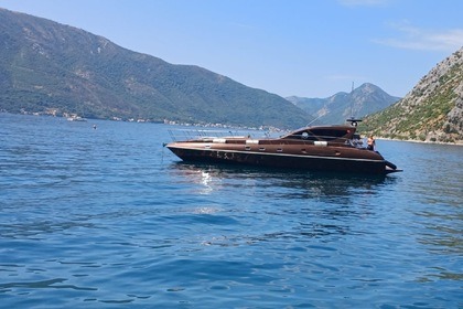 Location Bateau à moteur Goldsmith Luxury 17m Luštica