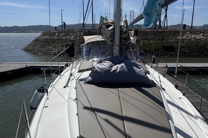 Hyra båt Segelbåt Jeanneau Sun Odyssey 44 Lissabon